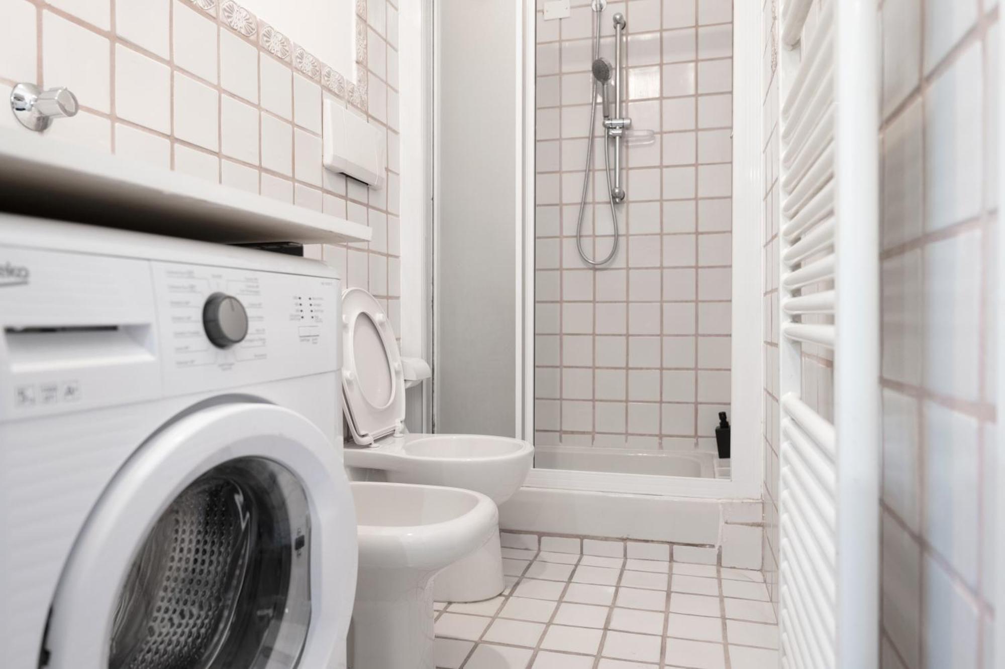 בולוניה Turati Apartments מראה חיצוני תמונה